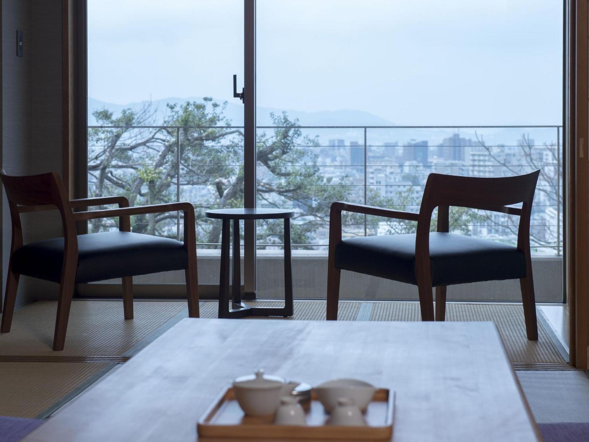 Hilltop Resort Fukuoka Fukuoka  Phòng bức ảnh